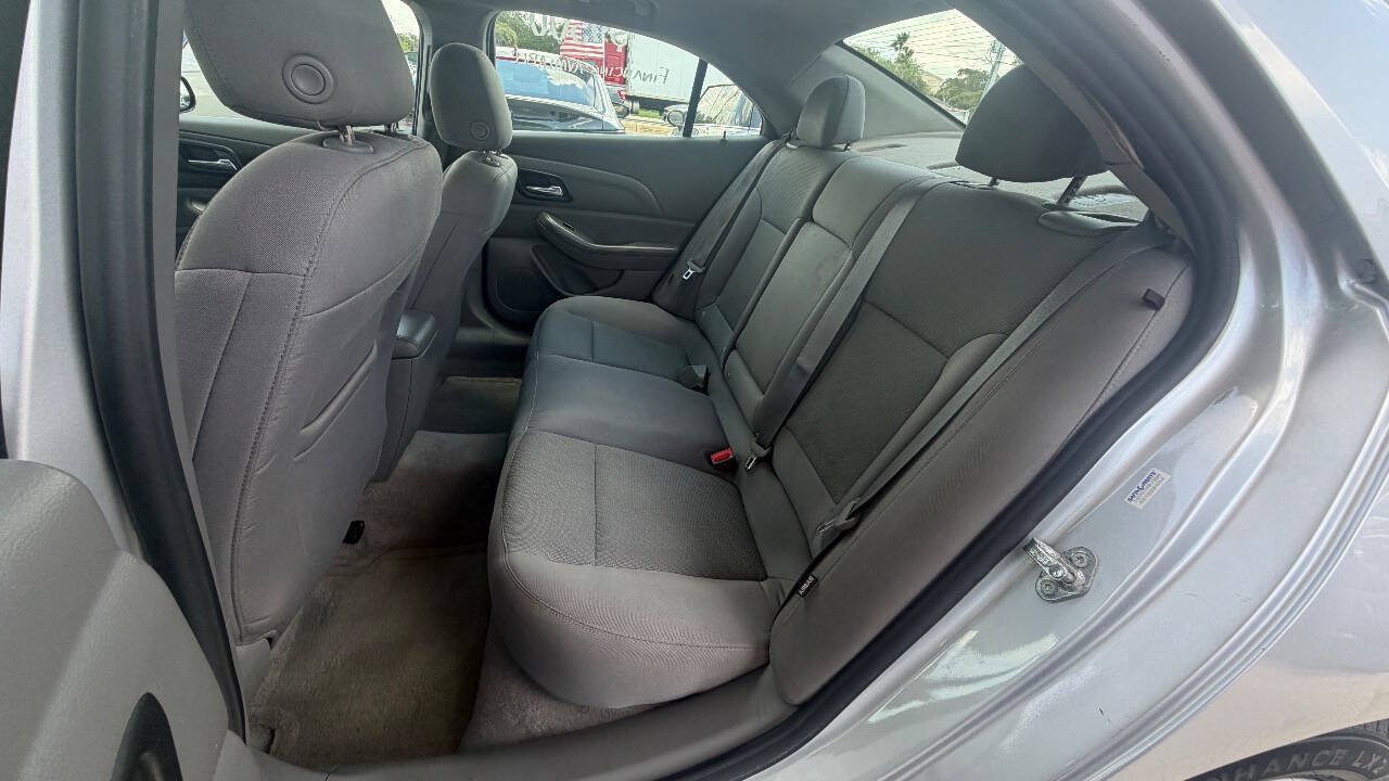 Used 2015 Chevrolet Malibu LS w/ Protection Package FWD image 12