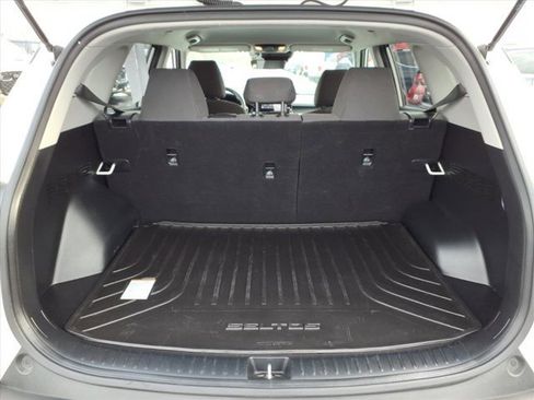 Used 2022 Kia Seltos LX image 29