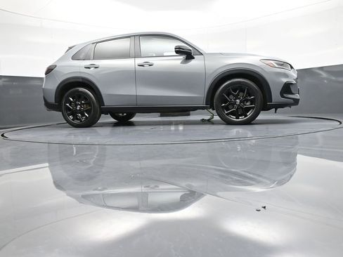 Certified 2024 Honda HR-V Sport image 27