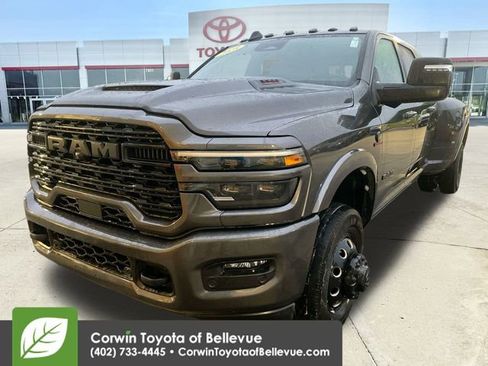 Used 2025 RAM 3500 Limited image 4