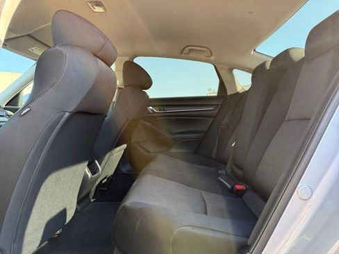 Used 2018 Honda Accord LX image 15