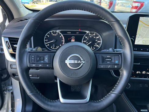 Certified 2023 Nissan Rogue SL w/ SL Premium Package image 10