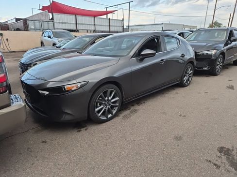 Used 2023 MAZDA MAZDA3 s image 7