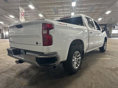 Certified 2024 Chevrolet Silverado 1500 LT image 3
