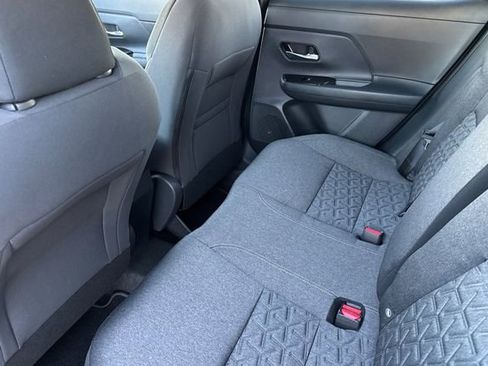 New 2025 Nissan Kicks SV image 12