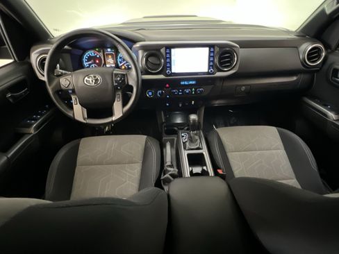 Used 2023 Toyota Tacoma TRD Sport AWD/4WD image 22