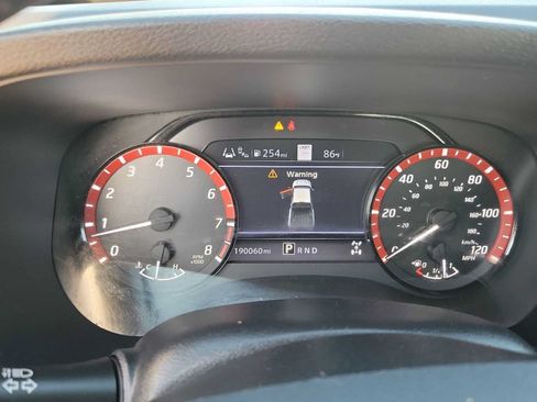 Used 2022 Nissan Frontier PRO-4X w/ Pro-4X Premium Package AWD/4WD image 22