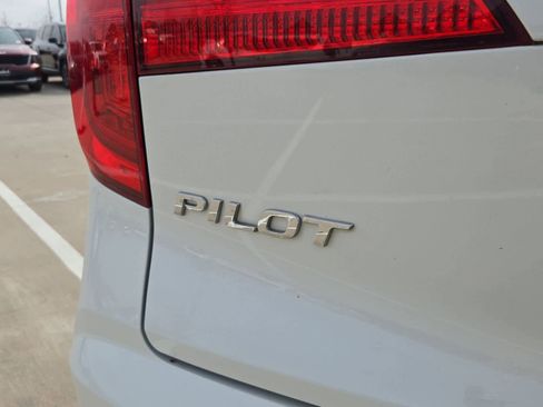 Used 2018 Honda Pilot EX-L image 12