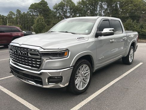 Used 2026 RAM 1500 Limited AWD/4WD image 3