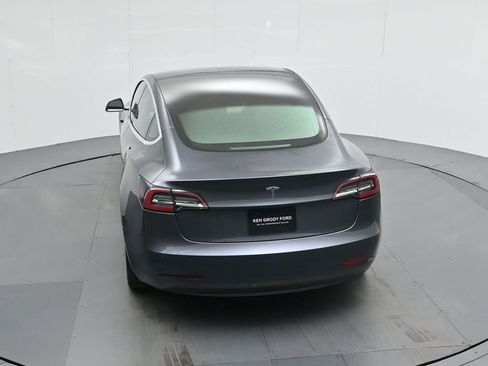 Used 2019 Tesla Model 3 Standard Range Plus image 38