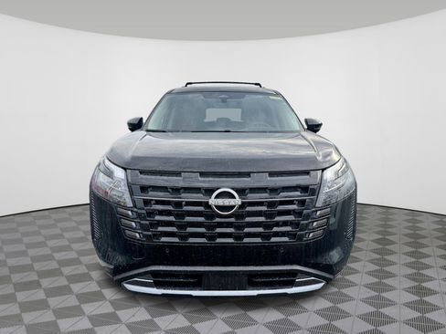 New 2026 Nissan Pathfinder SL image 10