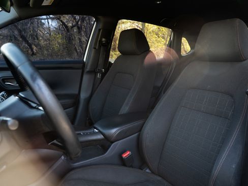 Certified 2024 Honda HR-V Sport image 17