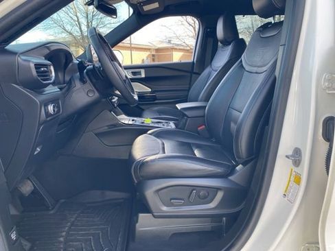Used 2023 Ford Explorer ST w/ Equipment Group 401A image 25