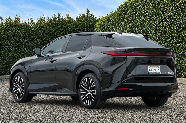 Used 2023 Lexus RZ 450e Premium w/ Accessory Package (P5) AWD/4WD image 6