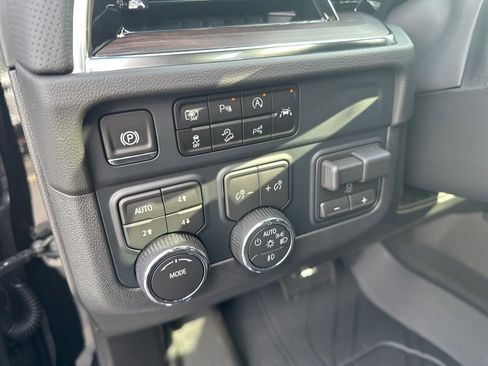 New 2026 Chevrolet Tahoe Premier w/ Sun And Tow Package image 18