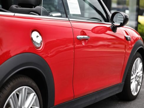 Used 2024 MINI Cooper S FWD image 10