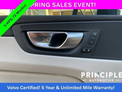 Certified 2023 Volvo XC60 B5 Plus w/ Climate Package image 29