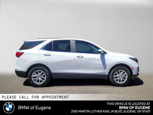 Used 2024 Chevrolet Equinox LT AWD/4WD image 2