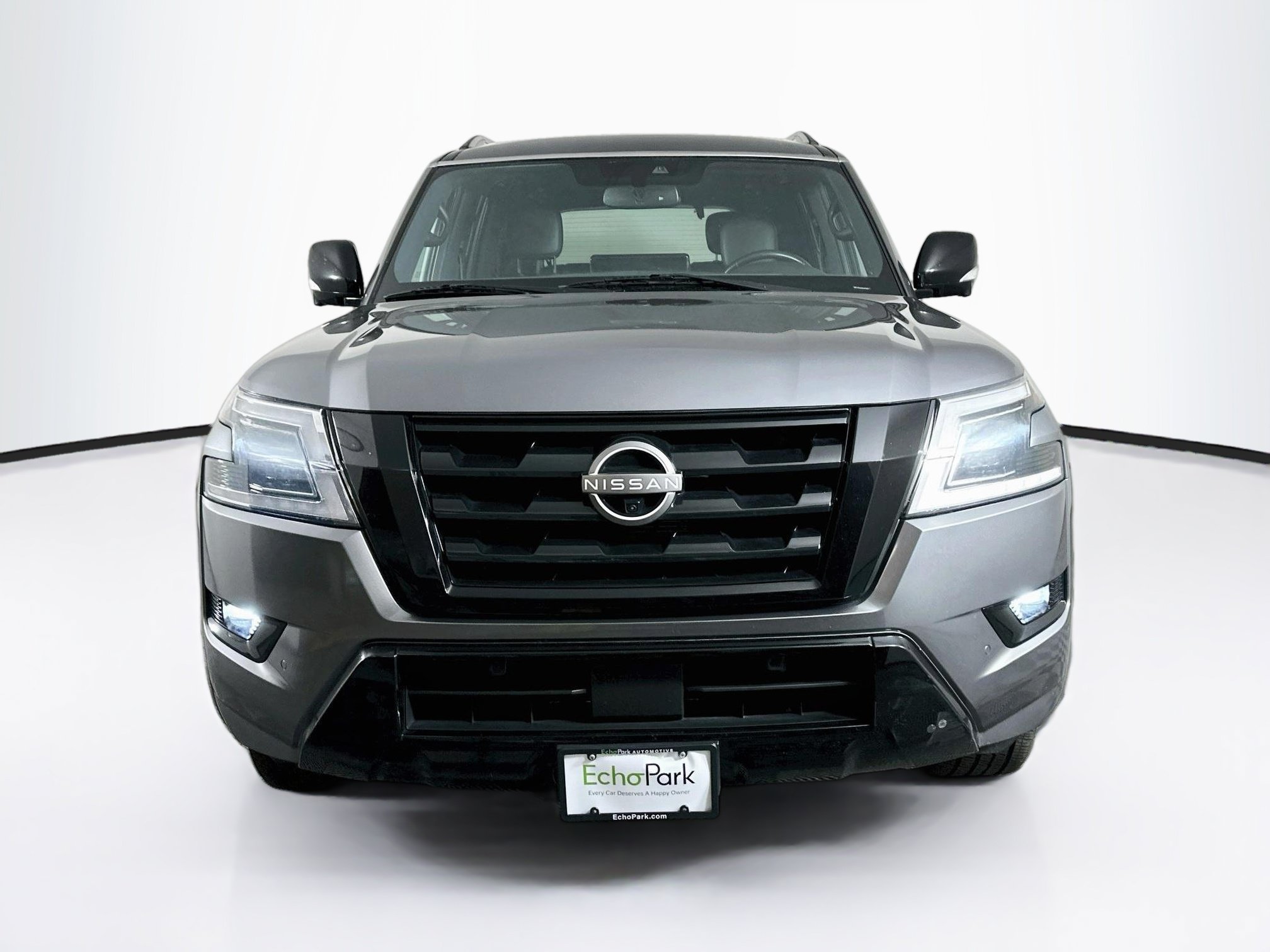 Used 2023 Nissan Armada SL w/ Midnight Edition Package RWD image 2