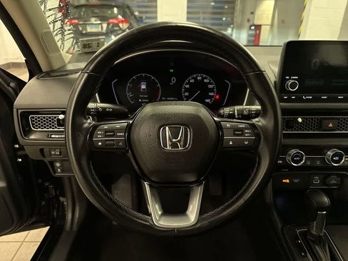 Used 2023 Honda Civic EX-L image 18