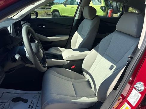 New 2025 Honda Accord SE image 11