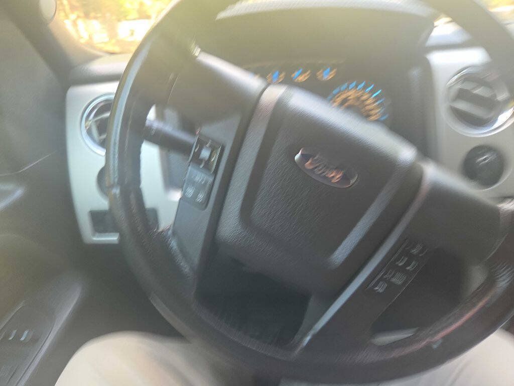 Used 2014 Ford F150 Lariat w/ Equipment Group 502A Luxury AWD/4WD image 58