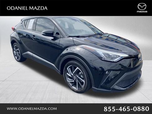 Used 2022 Toyota C-HR Limited FWD image 1