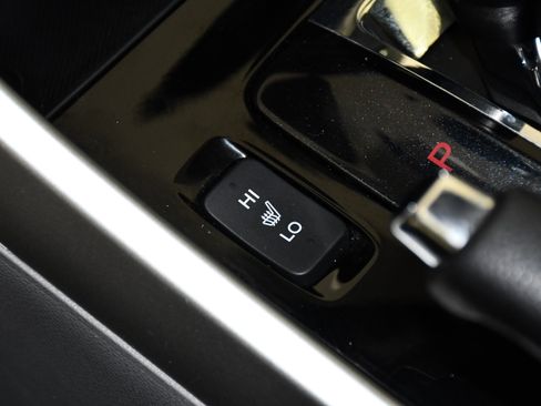Used 2016 Honda Accord EX-L image 32