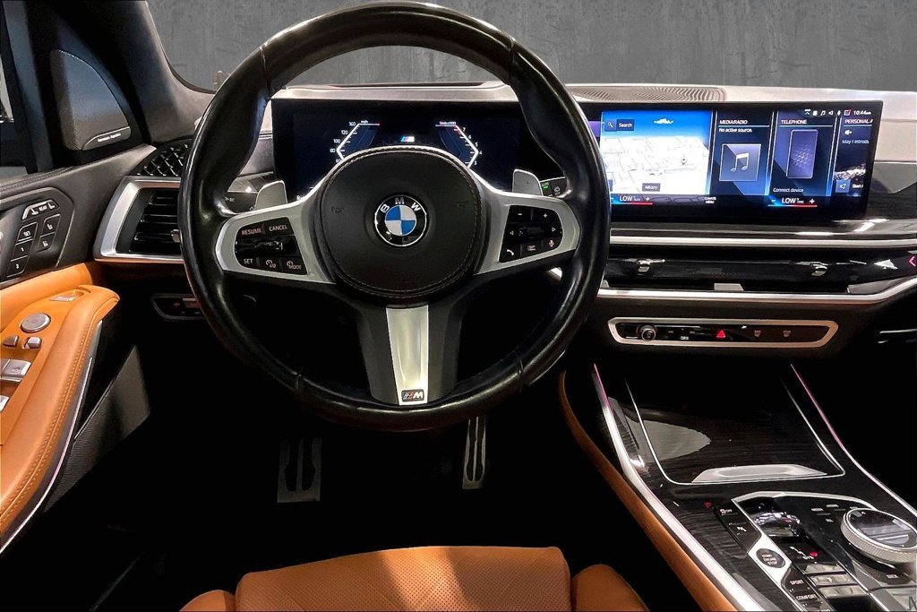 Used 2023 BMW X7 xDrive40i w/ Executive Package AWD/4WD image 9
