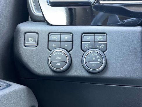 New 2026 Chevrolet Silverado 1500 RST w/ RST All Star Premium Package AWD/4WD image 33