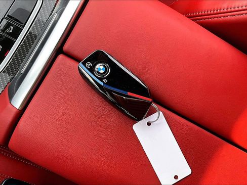 Used 2025 BMW X6 M Competition image 34