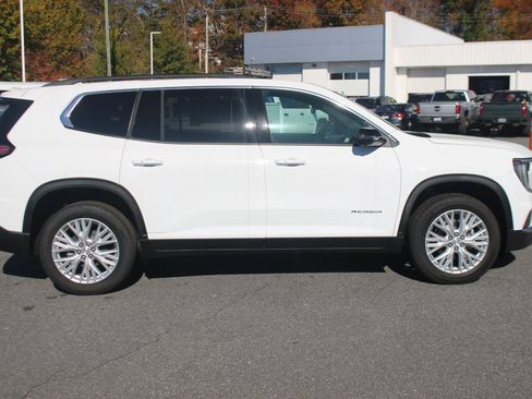 New 2025 GMC Acadia Elevation w/ Elevation Premium Package image 8