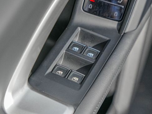 Certified 2025 Audi Q5 Premium w/ Convenience Package image 20