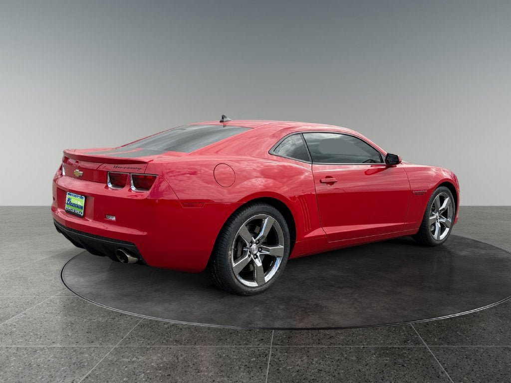Used 2010 Chevrolet Camaro SS w/ RS Package RWD image 10