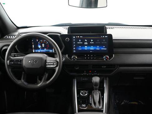 Used 2023 Chevrolet Colorado Trail Boss w/ LPO, Dark Essentials Package AWD/4WD image 13
