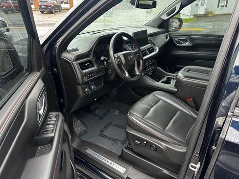 Used 2021 Chevrolet Tahoe RST w/ Luxury Package AWD/4WD image 9
