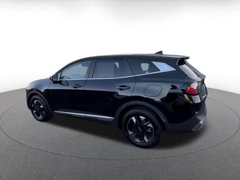 Used 2026 Kia Sportage LX FWD image 10