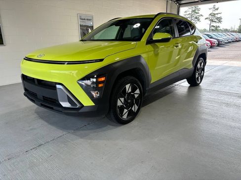 Used 2024 Hyundai Kona SEL AWD/4WD image 1