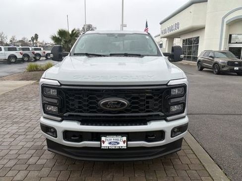 New 2026 Ford F350 Lariat w/ Black Appearance Package AWD/4WD image 8