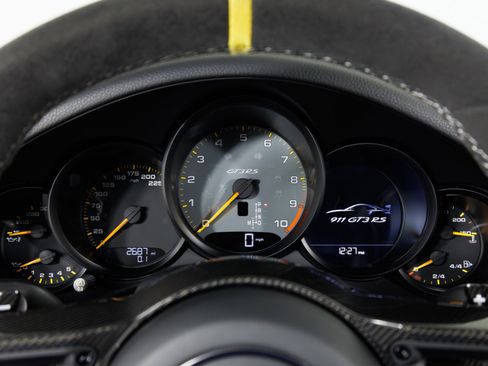Used 2019 Porsche 911 GT3 RS RWD image 19