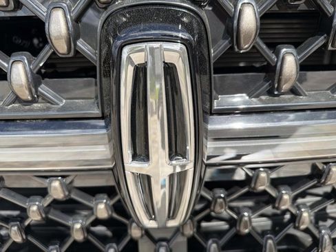 New 2026 Lincoln Navigator L Black Label image 7