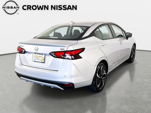 Certified 2025 Nissan Versa SR FWD image 7