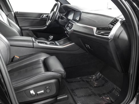Used 2022 BMW X5 xDrive40i AWD/4WD image 47
