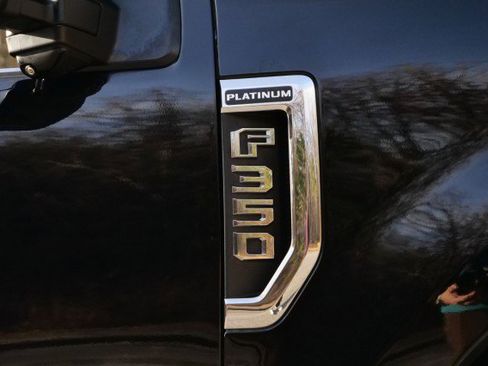 Used 2020 Ford F350 Platinum image 48