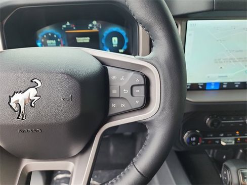 New 2025 Ford Bronco Outer Banks w/ Sasquatch Package image 28