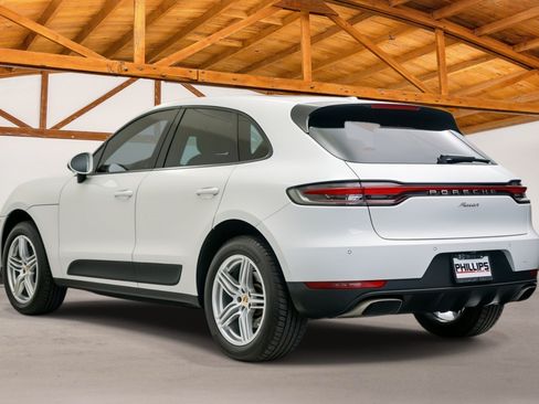Used 2019 Porsche Macan AWD/4WD image 3