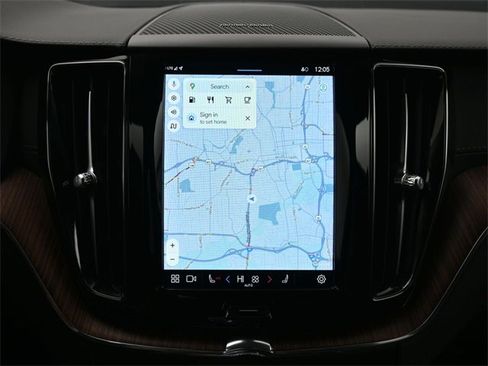 Used 2023 Volvo XC60 B5 Ultimate w/ Protection Package Premier image 15