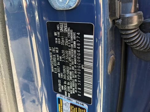 Certified 2024 Kia Telluride S w/ S Sunroof Package image 40