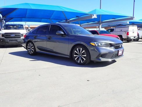 Used 2023 Honda Civic EX image 6