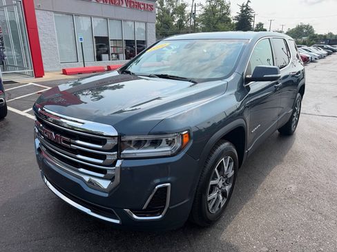 Used 2020 GMC Acadia SLE FWD image 1